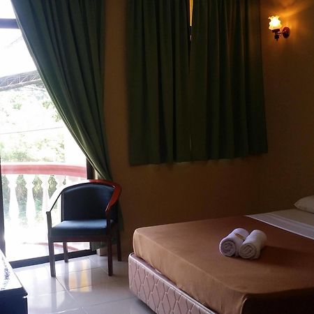 Hôtel Hji Residensi à Kuah Extérieur photo