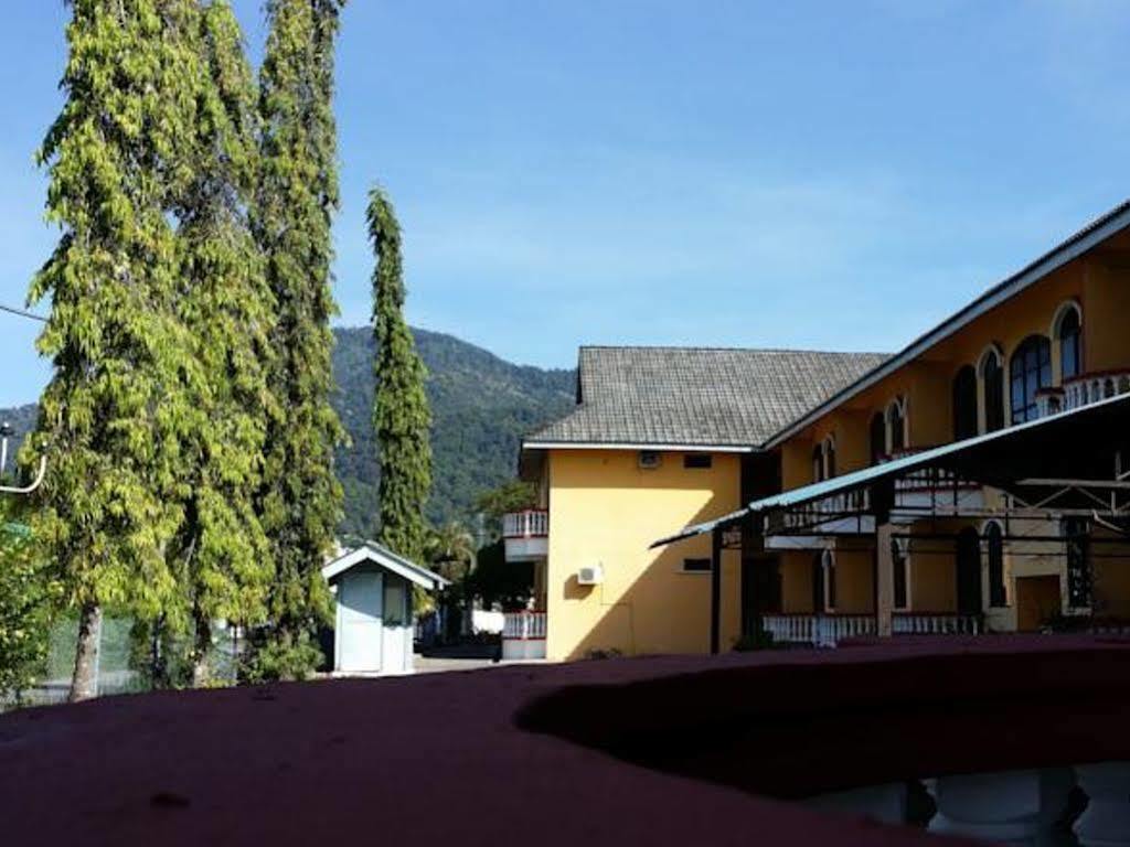 Hôtel Hji Residensi à Kuah Extérieur photo